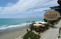 Le village de Tympaki en Crète. La plage de Kalamaki. Cliquer pour agrandir l'image.