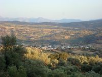 Le village de Zaros en Crète. Kato Zaros (auteur Georgios Pazios). Cliquer pour agrandir l'image.