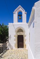 Le village de Ziros en Crète. L'église Sainte-Parascève (auteur C. Messier). Cliquer pour agrandir l'image.