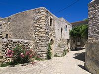 Le village de Ziros en Crète. Vieilles maisons à Chandras (auteur C. Messier). Cliquer pour agrandir l'image.