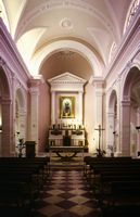 La vieille ville de La Canée en Crète. L'église catholique en 1995. Cliquer pour agrandir l'image.