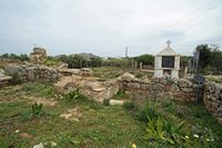 La ville de Pérama en Crète. Pastophoria sud des ruines de la basilique Sainte-Sophie de Panormos. Cliquer pour agrandir l'image.