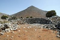 La ville de Pérama en Crète. Mitato, cabane de berger sur la route de Vossakos. Cliquer pour agrandir l'image.