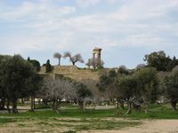 Temple de Pithios Apollon à Rhodes. Cliquer pour agrandir l'image.