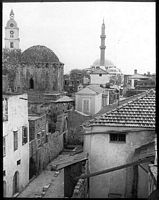 De middeleeuwse stad Rhodos - de straat Apollonion in Rhodos die door Lucien Roy omstreeks 1911 wordt gefotografeerd. Klikken om het beeld te vergroten.