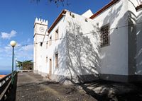 Le village de Fajã da Ovelha à Madère. Église. Cliquer pour agrandir l'image.