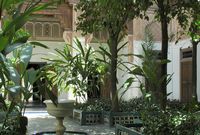 Le palais de la Bahia à Marrakech au Maroc. Patio du petit riad du palais de la Bahia. Cliquer pour agrandir l'image dans Adobe Stock (nouvel onglet).
