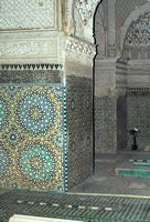 Les tombeaux des Saâdiens à Marrakech au Maroc. Salle des douze colonnes. Cliquer pour agrandir l'image dans Adobe Stock (nouvel onglet).