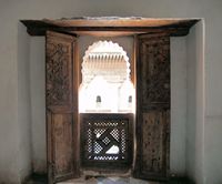 La médersa Ben Youssef à Marrakech au Maroc. Chambre. Cliquer pour agrandir l'image.