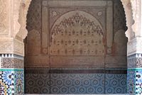 Les tombeaux des Saâdiens à Marrakech au Maroc. Koubba de Lalla Messaouda. Cliquer pour agrandir l'image.