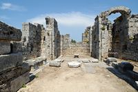 Le site archéologique de Kaunos en Anatolie. L'église byzantine. Cliquer pour agrandir l'image dans Adobe Stock (nouvel onglet).