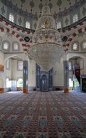 La presqu'île de Bodrum en Anatolie. Lustre de la mosquée de Turgut Reis. Cliquer pour agrandir l'image dans Adobe Stock (nouvel onglet).