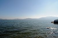 Le lac de Bafa en Anatolie. Vu depuis la rive sud. Cliquer pour agrandir l'image.