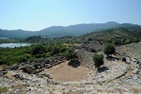 Le site archéologique de Kaunos en Anatolie. Le théâtre. Cliquer pour agrandir l'image.