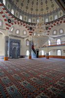 La presqu'île de Bodrum en Anatolie. Mosquée de Turgut Reis. Cliquer pour agrandir l'image.