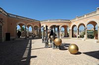 El palacio de marzo en Palma de Mallorca - La terraza del palacio. Haga clic para ampliar la imagen en Adobe Stock (nueva pestaña).