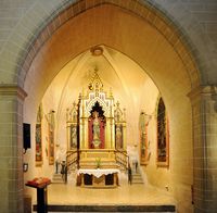 De stad Alcúdia in Majorca - De kapel van de Onbevlekte Ontvangenis van de kerk van Sint-Jakobus. Klikken om het beeld te vergroten in Adobe Stock (nieuwe tab).