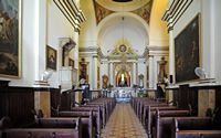 El santuario de Sant Salvador Arta - La nave de la iglesia de Sant Salvador. Haga clic para ampliar la imagen en Adobe Stock (nueva pestaña).