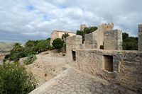Le château de Capdepera à Majorque. La Maison du Gouverneur. Cliquer pour agrandir l'image dans Adobe Stock (nouvel onglet).