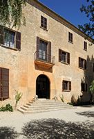 The Finca Els Calderers Sant Joan Mallorca - The main facade of the mansion, on the south. Click to enlarge the image in Adobe Stock (new tab).