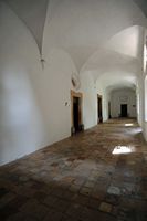 Het kartuizerklooster van Valldemossa in Majorca - Corridor van het Kartuizerklooster. Klikken om het beeld te vergroten.
