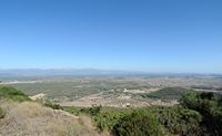 O norte Serra de Tramuntana e o cabo de Formentor vistos desde o santuário de Cura. Clicar para ampliar a imagem.