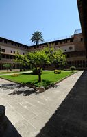 O mosteiro franciscano de Palma de Maiorca - Jardim do mosteiro. Clicar para ampliar a imagem.