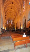 El Monasterio Franciscano de Palma. La nave de la iglesia. Haga clic para ampliar la imagen.