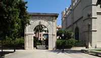 Palma de Majorque à l'ouest du Born. Le jardin du Consulat de la Mer. Cliquer pour agrandir l'image.
