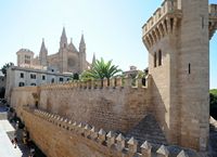 Het paleis van de Almudaina van Palma de Mallorca - Wallen. Klikken om het beeld te vergroten.