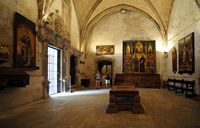 De schatkist van de kathedraal van Palma de Mallorca - De gotische Kapittelzaal. Klikken om het beeld te vergroten.