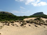 Het dorp Cala Mesquida in Majorca - De duinen. Klikken om het beeld te vergroten.
