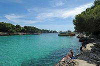 Le village de Cala d'Or à Majorque. La Cala Gran. Cliquer pour agrandir l'image.