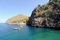 Das Dorf Sa Calobra Mallorca - Strand Torrent de Pareis. Klicken, um das Bild zu vergrößern.