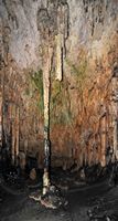Die Höhlen von Artá auf Mallorca - Säulenhalle. Klicken, um das Bild zu vergrößern.