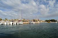 El pueblo de Colonia de Sant Jordi Mallorca - El puerto. Haga clic para ampliar la imagen.