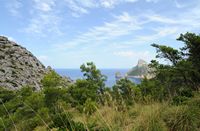 Het schiereiland en de kaap van Formentor in Majorca - Het Eilandje van de Duiventil. Klikken om het beeld te vergroten.