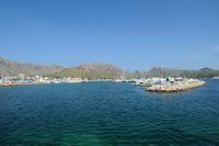 El pueblo de Port de Pollensa en Mallorca - El puerto. Haga clic para ampliar la imagen.