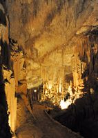 Les grottes du Dragon à Majorque. Cliquer pour agrandir l'image.