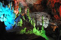 As grutas dos Arpões (Hams) em Maiorca - O “Palácio Imperial”. Clicar para ampliar a imagem.