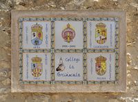 Le sanctuaire de Cura de Randa à Majorque. Faïence du jardin du sanctuaire. Cliquer pour agrandir l'image.