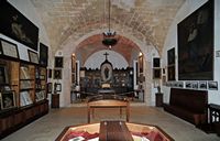 Het heiligdom van Cura de Randa in Majorca - De zaal van grammatica. Klikken om het beeld te vergroten.
