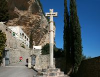 Het heiligdom van Gràcia van Randa in Majorca - De ingang van het heiligdom (auteur Frank Vincentz). Klikken om het beeld te vergroten.
