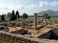Les ruines de la cité romaine de Pollentia à Majorque. L'impluvium de la Maison des Deux Trésors dans le quartier de sa Portella (auteur Olaf Tausch). Cliquer pour agrandir l'image.