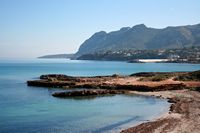 La localidad de Alcudia en Mallorca - La costa noroeste de la península de Victoria (autor Frank Vincentz). Haga clic para ampliar la imagen.