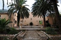 Os jardins de Alfàbia em Maiorca - Fonte aos jardins de Alfàbia. Clicar para ampliar a imagem.