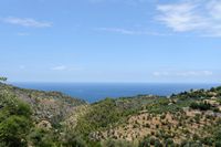 El pueblo de Deia en Mallorca - Costa Deia. Haga clic para ampliar la imagen.