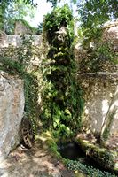 Sa Granja de Esporles em Maiorca - Queda de água do antigo moinho à farinha. Clicar para ampliar a imagem.