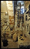 Sala di tortura a Sa Granja di Esporles. Clicca per ingrandire l'immagine.