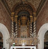 Het heiligdom Sant Salvador van Felanitx in Majorca - De meester-altaar van de kerk. Klikken om het beeld te vergroten.